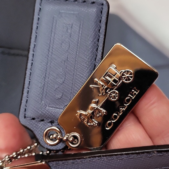 Coach Madison East West Tote - Picture 13 of 15